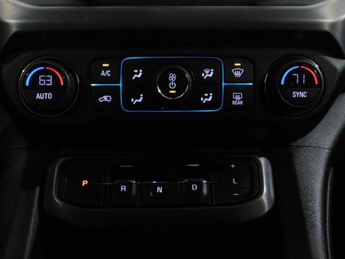 Used 2021 GMC Acadia AT4 AWD/4WD image 36