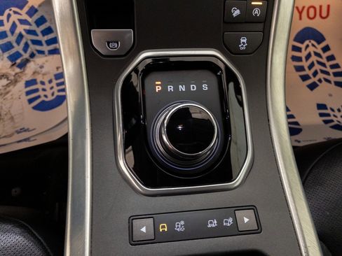 Used 2017 Land Rover Range Rover Evoque SE Premium image 23