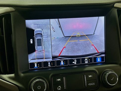Used 2024 GMC Terrain AT4 w/ Infotainment Package II AWD/4WD image 14