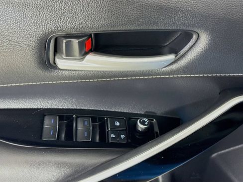Used 2021 Toyota Corolla XSE FWD image 21