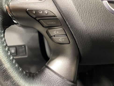 Used 2024 Nissan Murano SV image 24