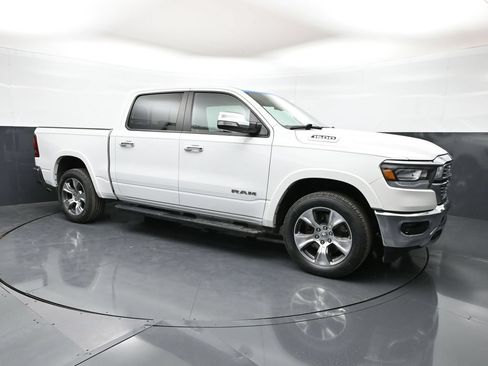 Used 2020 RAM 1500 Laramie AWD/4WD image 37