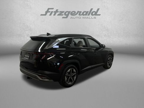 Used 2025 Hyundai Tucson SEL FWD image 6