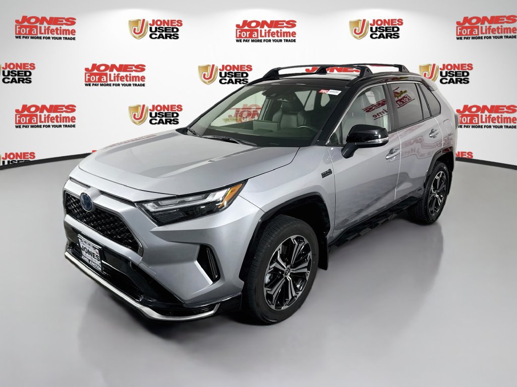 Certified 2023 Toyota RAV4 XSE w/ Weather Package AWD/4WD image 16