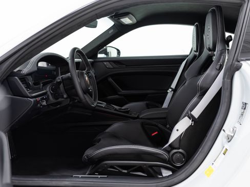 Used 2026 Porsche 911 GT3 RWD image 22