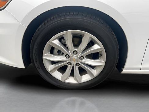 Used 2024 Chevrolet Malibu LT FWD image 23