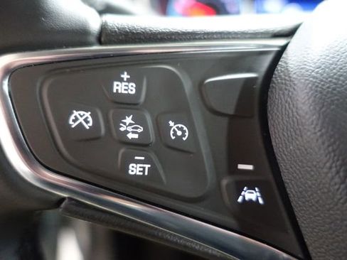 Used 2024 Chevrolet Equinox LT image 12