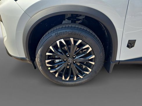 New 2026 Nissan Rogue SV image 9