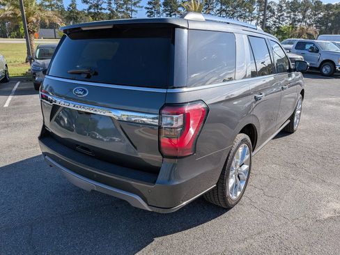 Used 2018 Ford Expedition Limited w/ Equipment Group 302A image 2