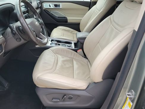 Used 2020 Ford Explorer Platinum AWD/4WD image 6