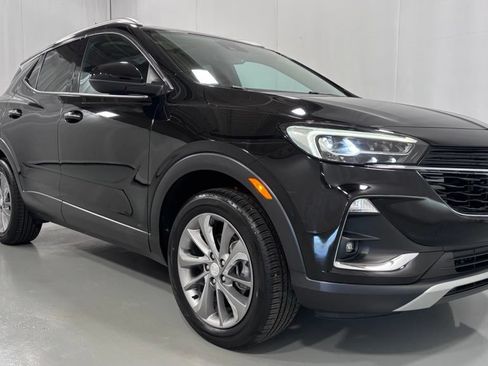 Used 2023 Buick Encore GX Essence w/ Experience Buick Package AWD/4WD image 4
