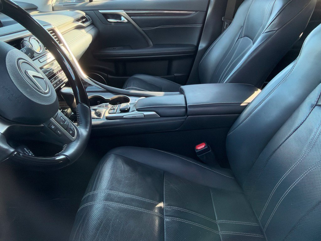Used 2019 Lexus RX 450hL Luxury w/ Cold Area Package (CT) AWD/4WD image 19