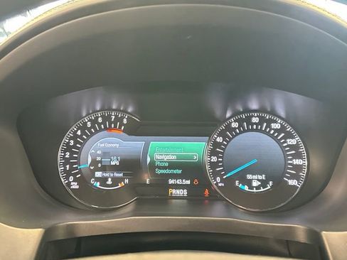 Used 2018 Ford Explorer Platinum AWD/4WD image 39