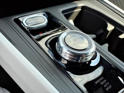 New 2026 Jeep Cherokee Laredo AWD/4WD image 10