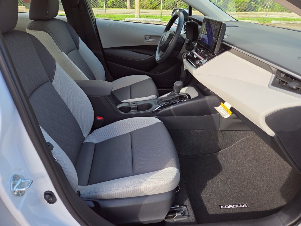 New 2027 Toyota Corolla LE FWD image 14
