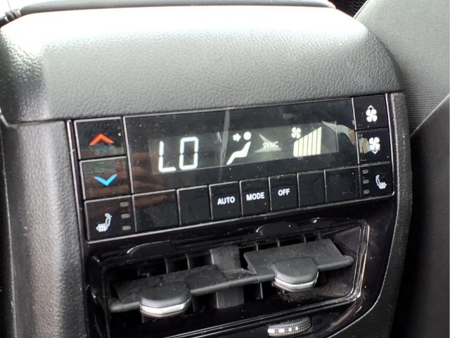 Used 2021 Jeep Grand Cherokee L Limited AWD/4WD image 22