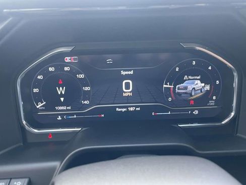 Used 2025 GMC Sierra 1500 AT4 w/ AT4 Premium Package image 29