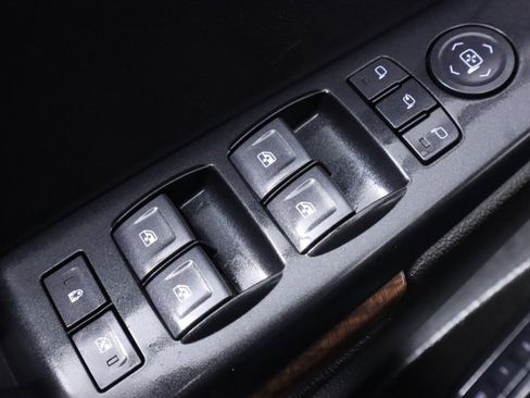 Used 2019 GMC Yukon XL SLT image 27