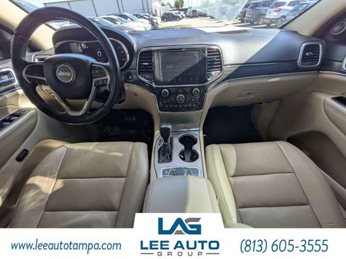 Used 2021 Jeep Grand Cherokee Limited w/ Luxury Group II AWD/4WD image 14