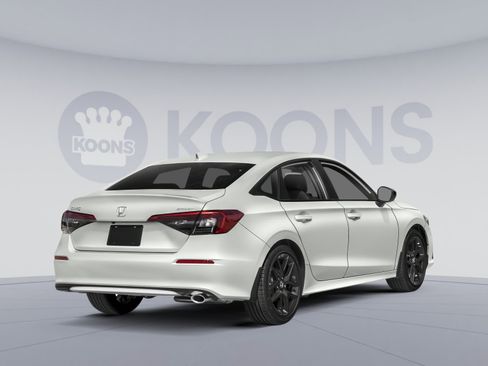 Used 2023 Honda Civic Sport image 2