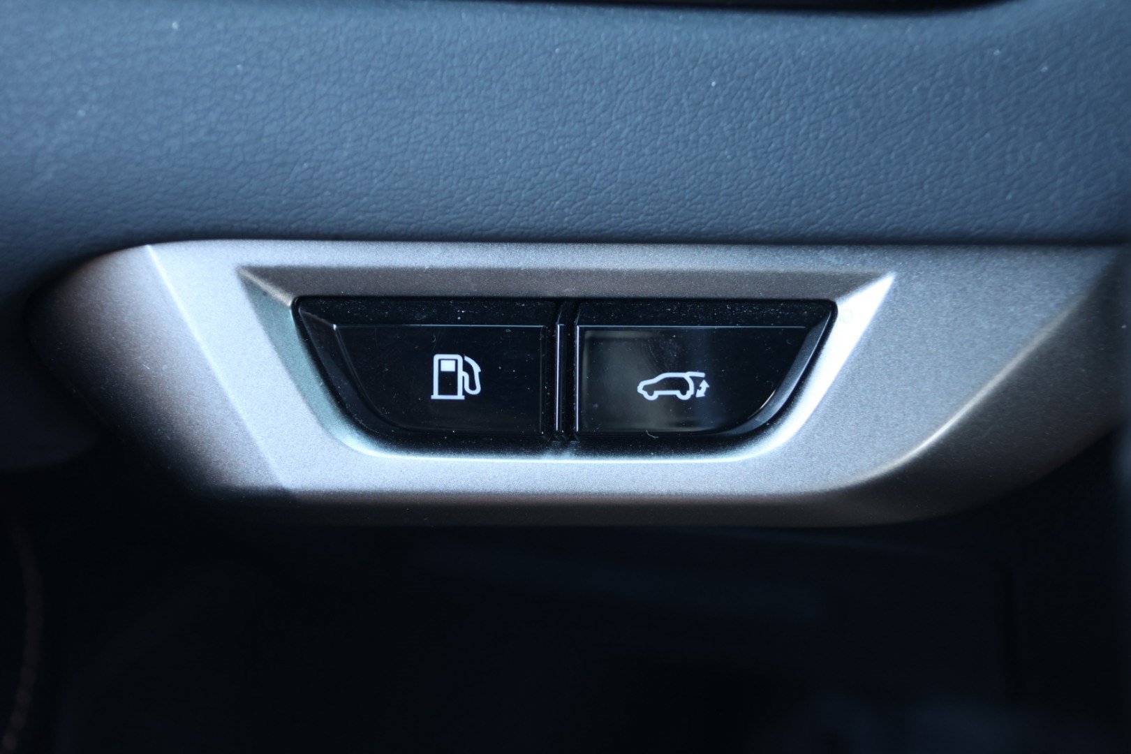 Used 2023 Lexus RX 350 Premium Plus w/ Cold Area Package AWD/4WD image 15