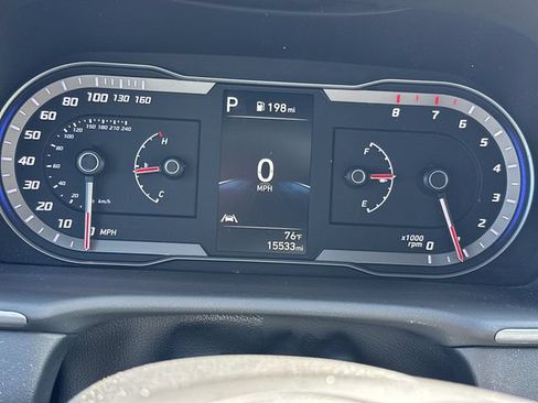 Used 2024 Hyundai Santa Cruz SEL AWD/4WD image 12