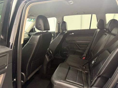 Used 2021 Volkswagen Atlas SE image 13