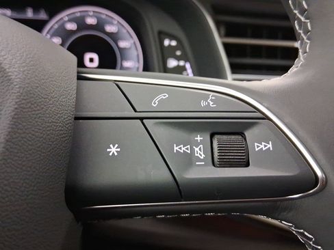 Certified 2026 Audi Q7 3.0T Premium w/ Convenience Plus Package AWD/4WD image 20