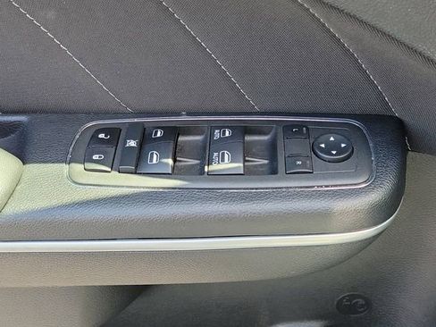 Used 2021 Dodge Charger R/T w/ Performance Handling Group RWD image 15