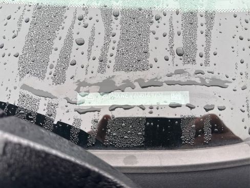 Used 2022 Chevrolet Equinox RS image 23