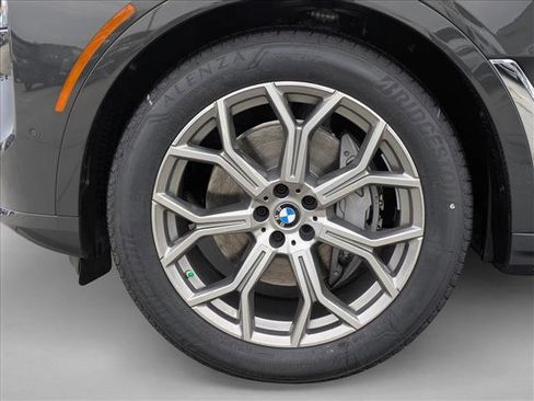 New 2026 BMW X7 xDrive40i image 10