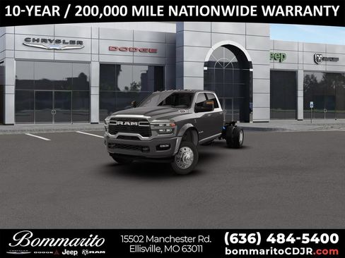 New 2026 RAM 4500 4x4 Crew Cab DRW w/ Laramie Trim Package image 1
