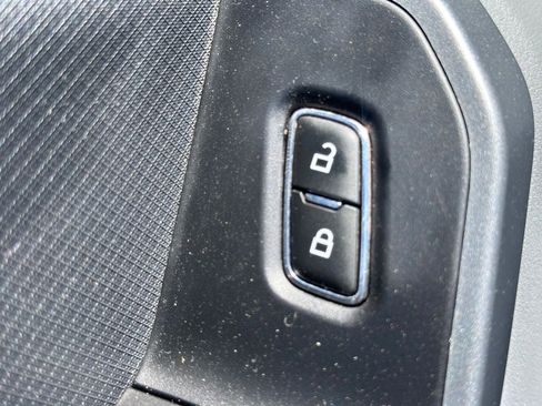 Used 2021 Ford F150 XLT AWD/4WD image 23