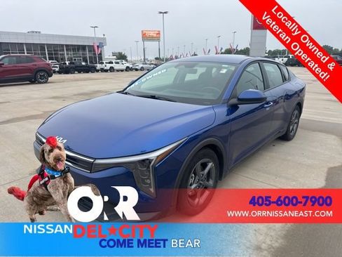 Used 2025 Kia K4 FWD image 1