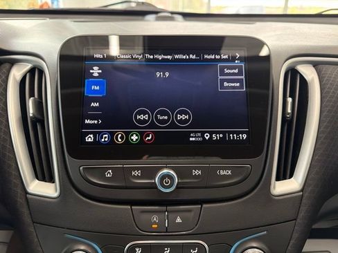 Used 2023 Chevrolet Malibu LT w/ Midnight Edition FWD image 18