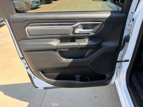 Used 2022 RAM 1500 Big Horn AWD/4WD image 15