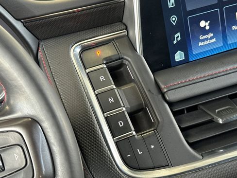 Used 2022 Chevrolet Tahoe RST RWD image 21