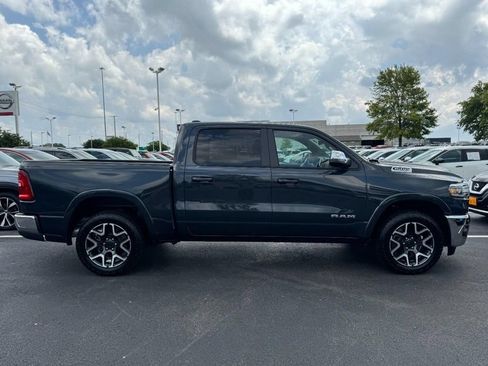 Used 2026 RAM 1500 Laramie AWD/4WD image 2