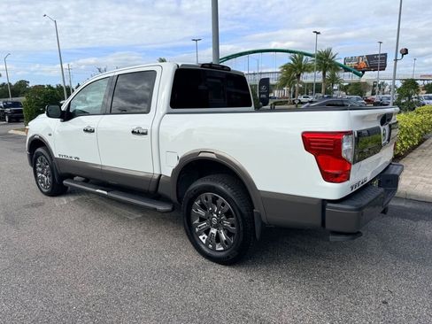 Used 2019 Nissan Titan Platinum Reserve w/ Platinum Utility Package image 2