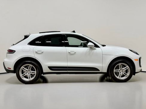 Used 2022 Porsche Macan AWD/4WD image 6
