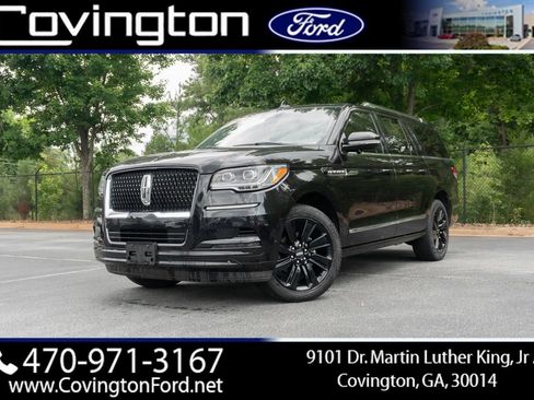 Used 2022 Lincoln Navigator L Reserve RWD image 1