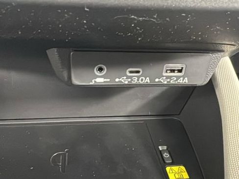 New 2026 Subaru Forester Premium image 28