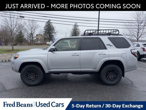 Used 2023 Toyota 4Runner TRD Off-Road Premium w/ Moonroof Package image 4