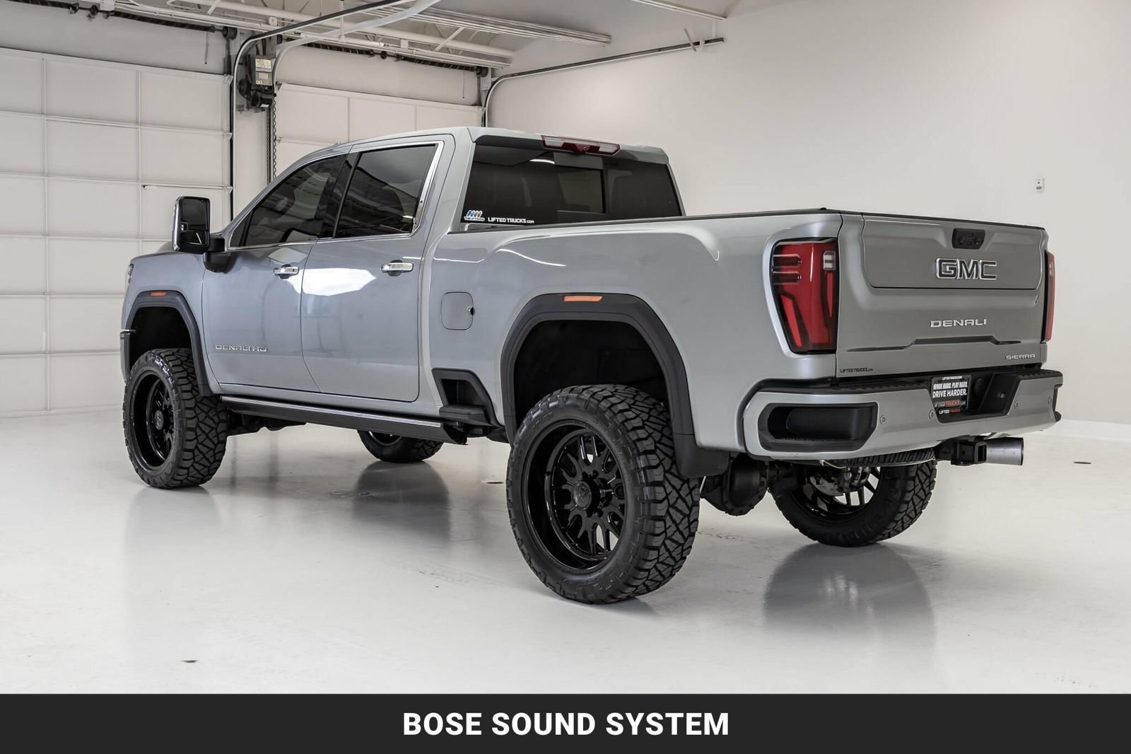 Used 2025 GMC Sierra 2500 Denali Ultimate AWD/4WD image 6