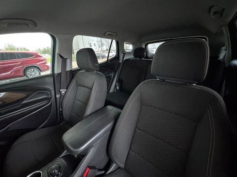 Used 2020 GMC Terrain SLE FWD image 14