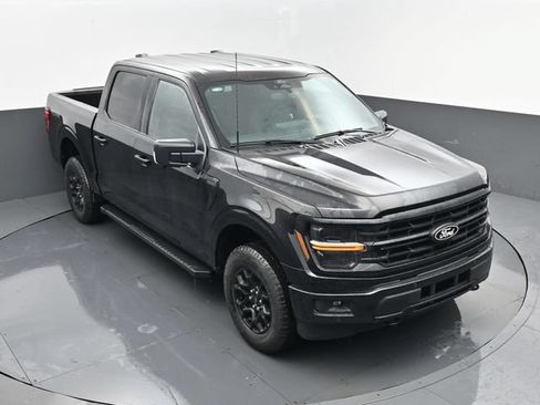 Used 2024 Ford F150 XLT w/ Equipment Group 302A MID AWD/4WD image 19