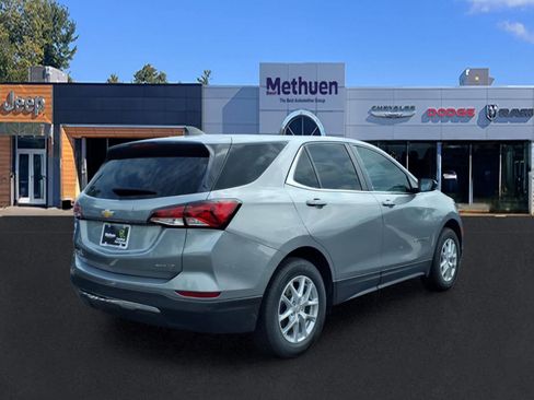 Used 2024 Chevrolet Equinox LT AWD/4WD image 5