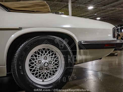 Used 1992 Jaguar XJS V12 Convertible image 48