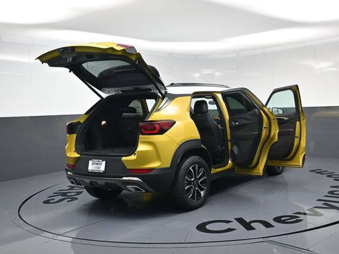 New 2025 Chevrolet TrailBlazer ACTIV w/ Convenience Package FWD image 30