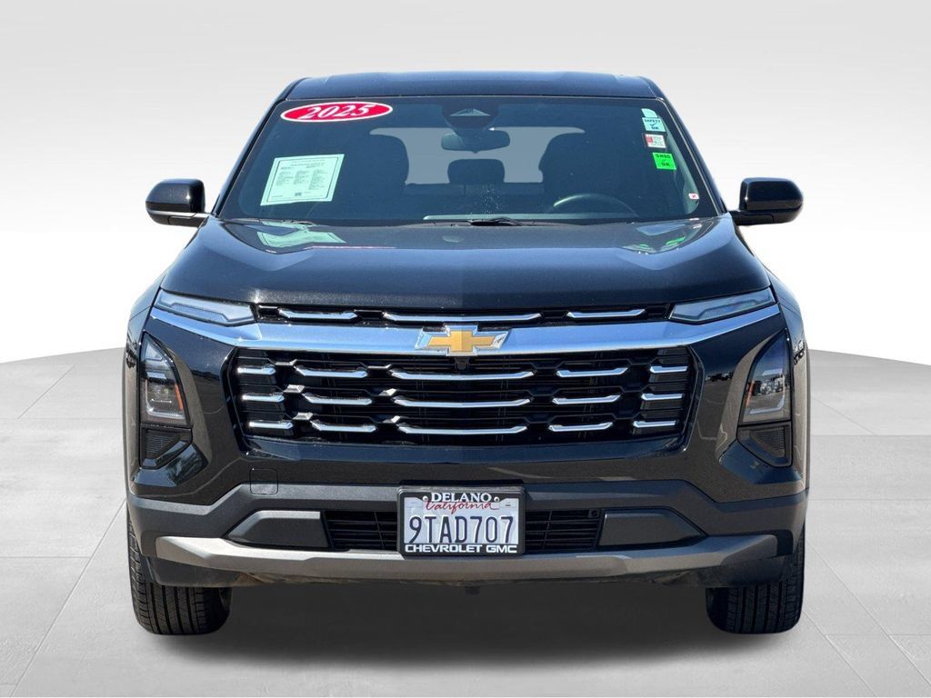 Used 2025 Chevrolet Equinox LT AWD/4WD image 8